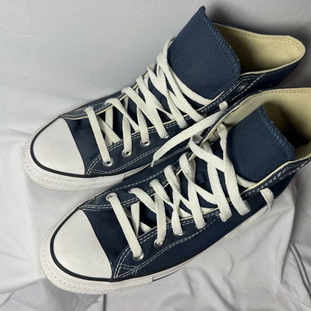 Converse Chuck Taylor All Star Canvas Hi Top Unisex sneakers Men’s 9/ women’s 11 - Picture 4 of 10